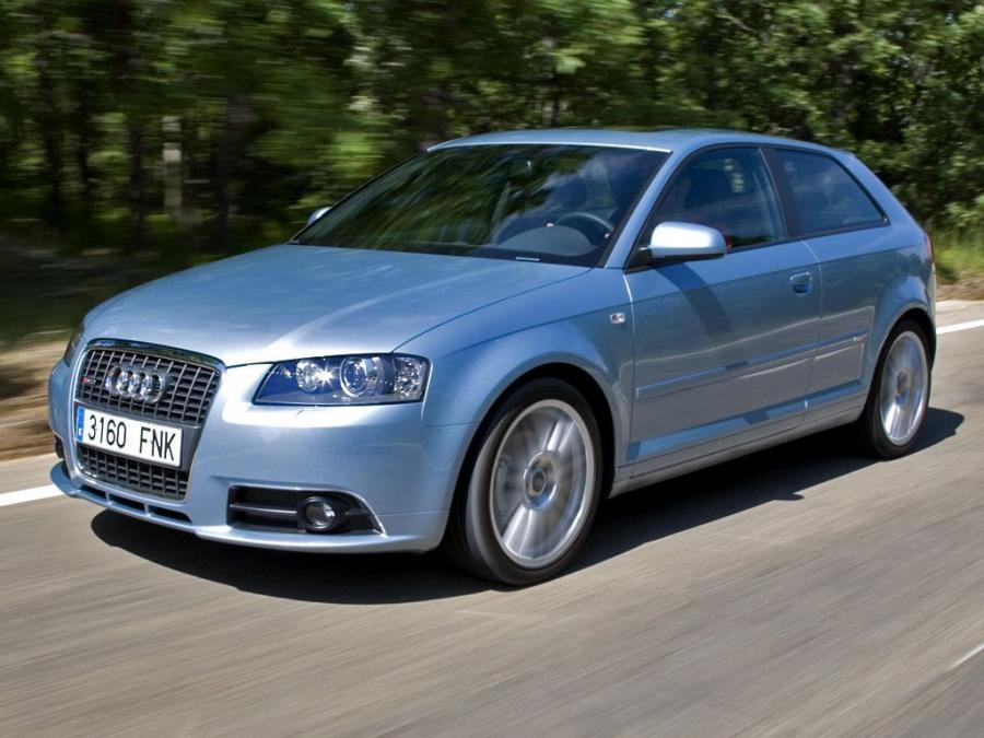  Audi A3 1.8T S-Line (8P) 2005 года  (фото 1 из 9)